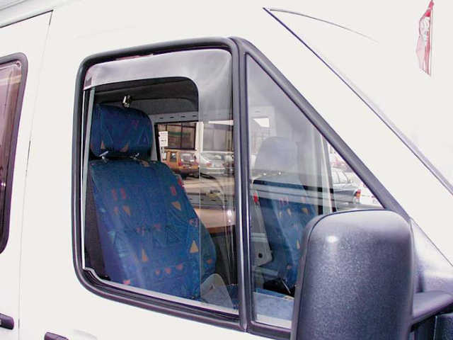 Windabweiser Fahrer und Beifahrertür für Sprinter bis Bj. 06